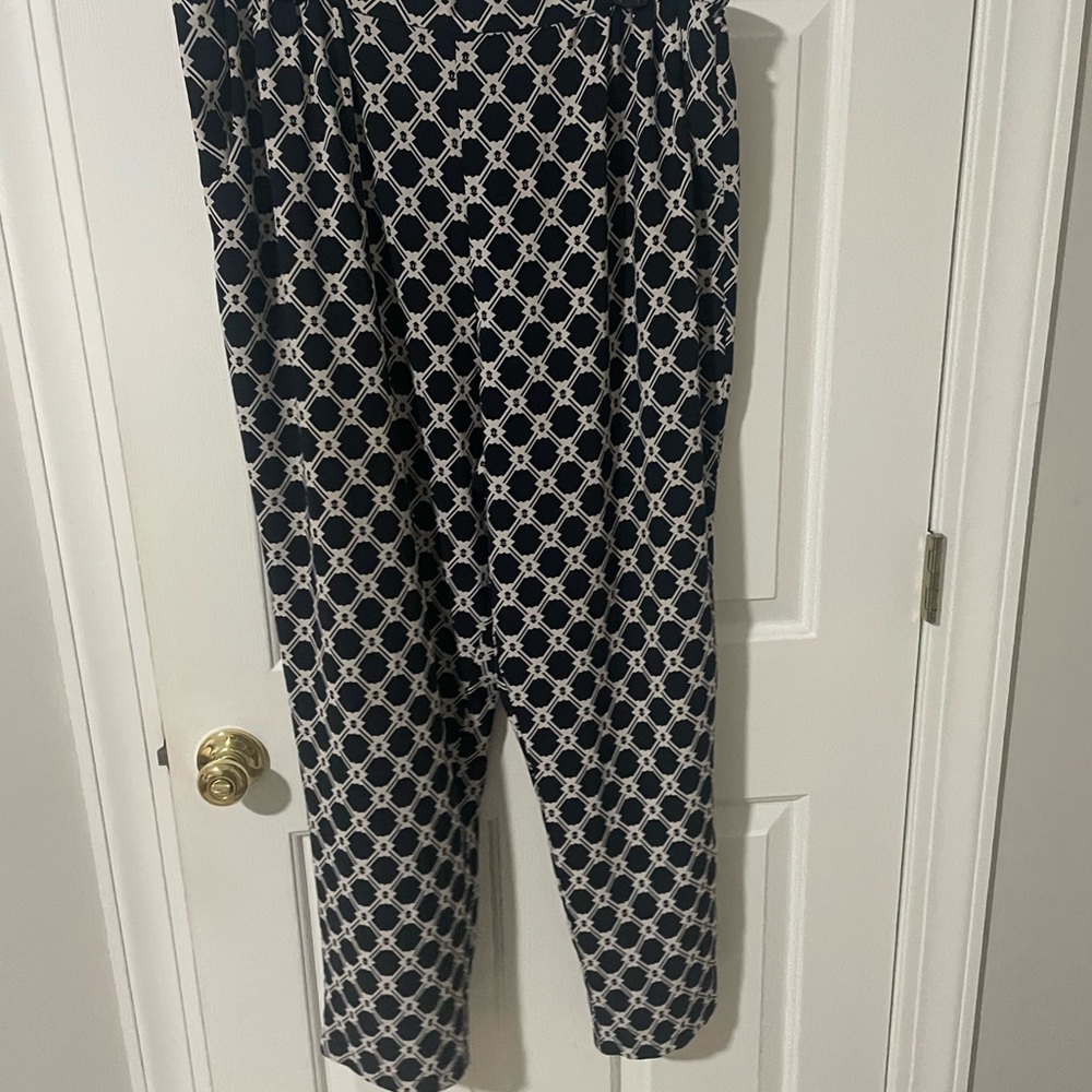 Ellen Tracy pallazzo pants